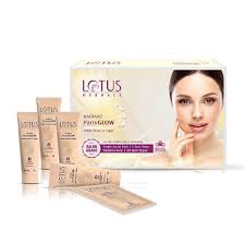 LOTUS RADIANT PARTY GLOW FACIAL KIT