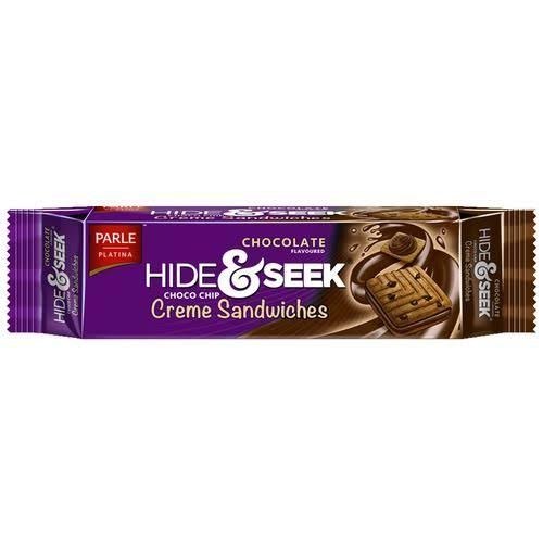 PARLE HIDE AND SEEK CHOCO CHIP CREME BISCUIT 125GM