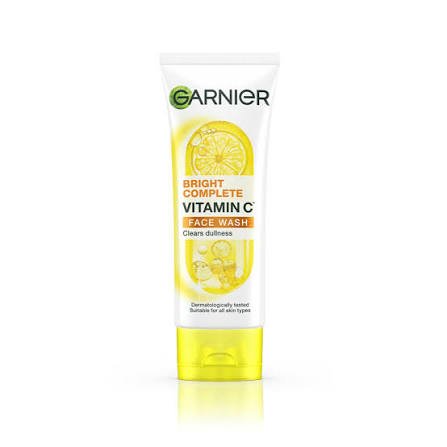 GARNIER BRIGHT COMPLETE VITAMIN C+ FACEWASH  CLEARS DULLNESS 50G